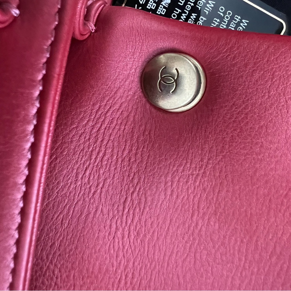 Chanel Quilted Mini Shoulder Bag Red - Picture 16 of 16